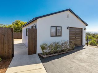 3434 La Mirada Dr #B, San Marcos, CA 92078