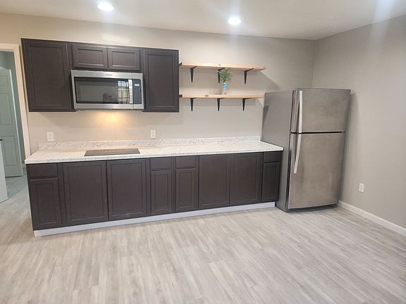 2nd image of 1213 Govannina Dr #B