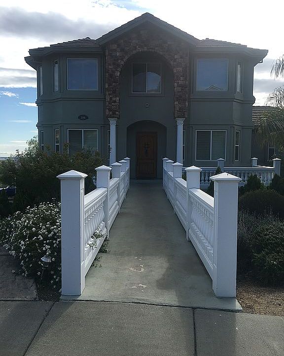 2nd image of 2148 Vineyard Hills Ct
