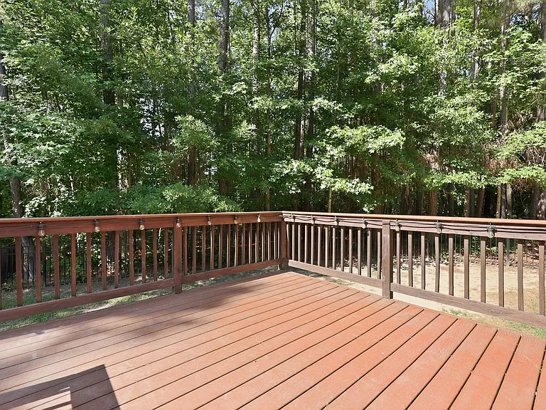 80 Valor Cir — Photo 32
