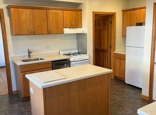 998 Washington St APT 5, Norwood, MA 02062
