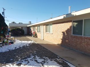 516 Indiana St SE, Albuquerque, NM 87108