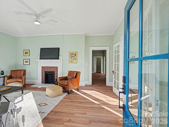 2nd image of 152 W End St