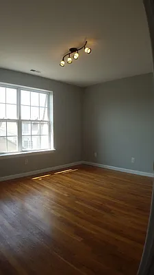 Rented by Uptown Flats LLC | media 29