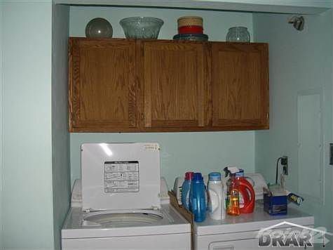 5th image of 35852 Manila Ave