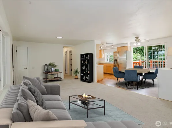 4014 Silver Lane NW, Bremerton, WA 98312