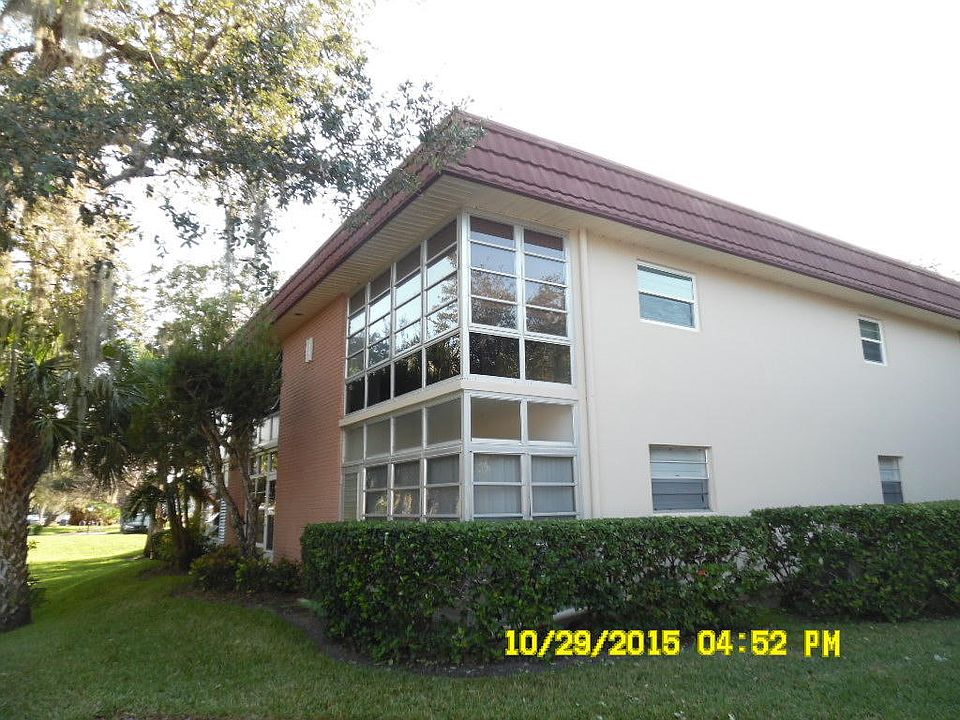 Home For Sale In Vista Gardens