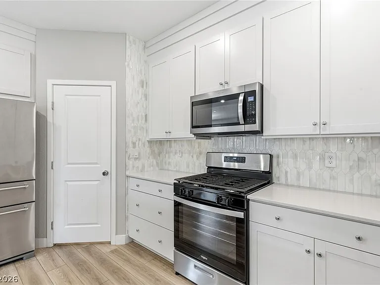 3574 Via Elenora Ln — Photo 11