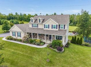 10 Highlands Way, Phillipsburg, NJ 08865