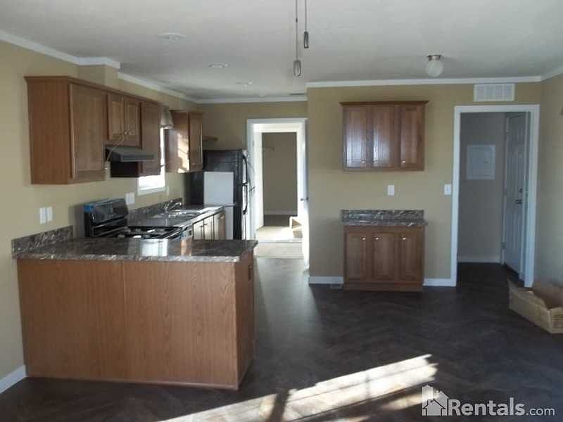 2nd image of 4015 Flamingo Dr