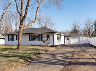 8589 Granada Ave S, Cottage Grove, MN 55016