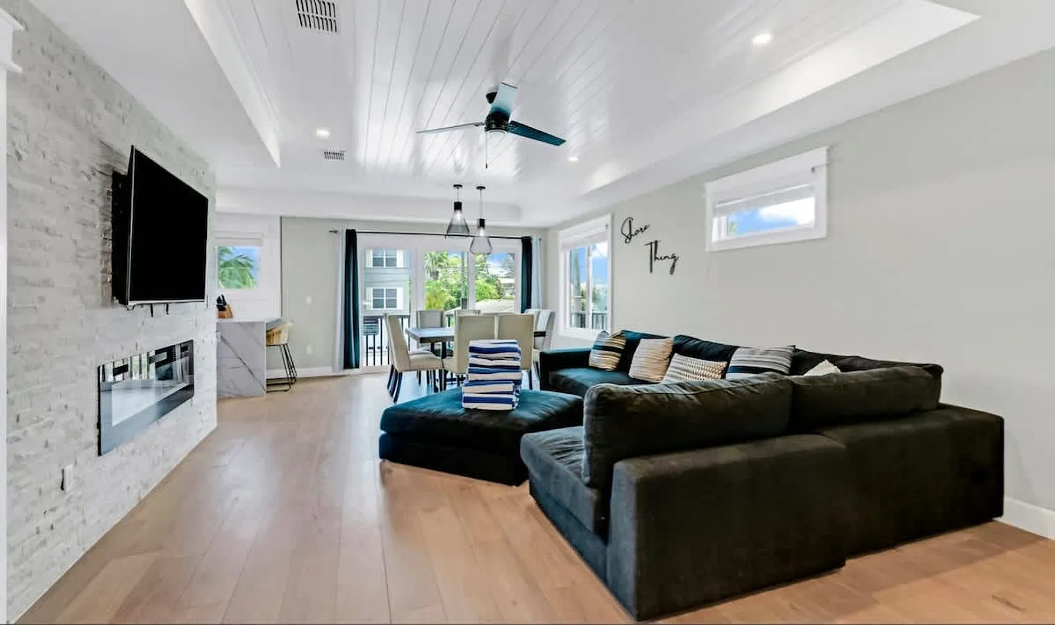 5 bed, 4.0 bath, $34,944 — Photo 2