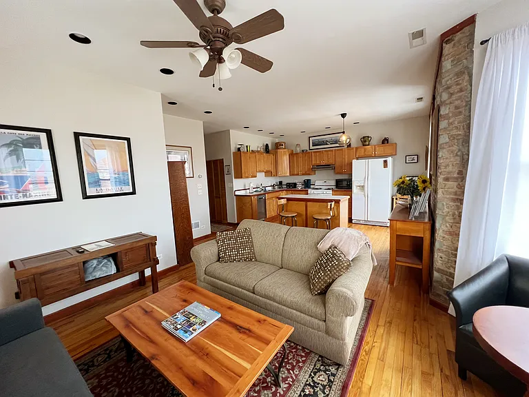 190 Territorial Rd #3A — Photo 5