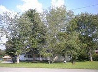 1313 Hansard Dr, Seymour, TN 37865