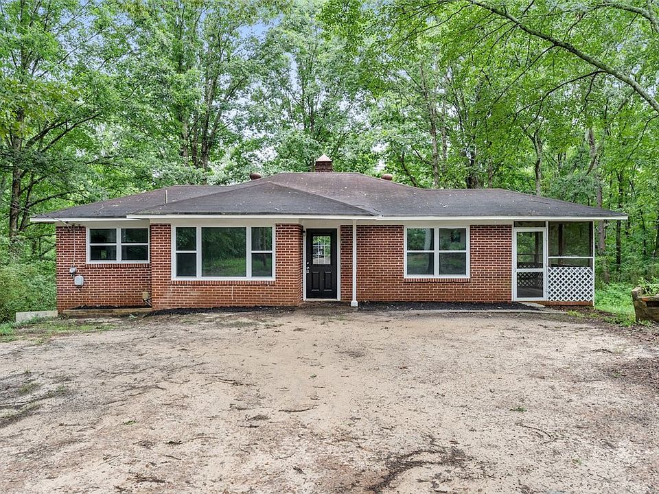 1st image of 725 Jones Dr