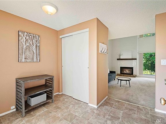 4th image of 4222 Beckonridge Dr W