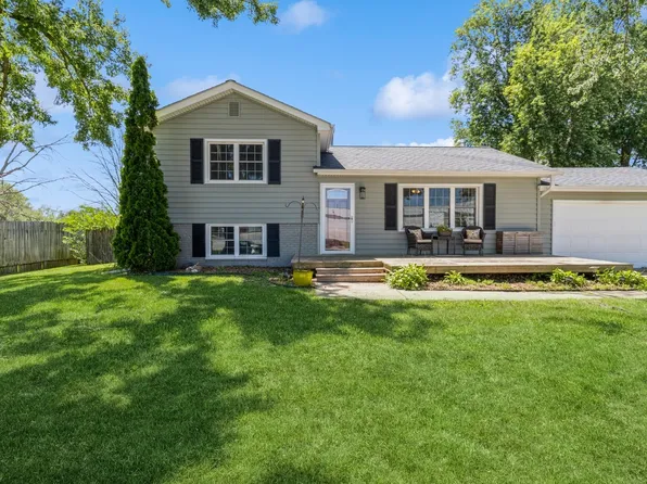1705 W 4th Ave, Indianola, IA 50125
