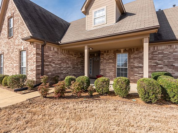 3rd image of 7551 Redberry Dr