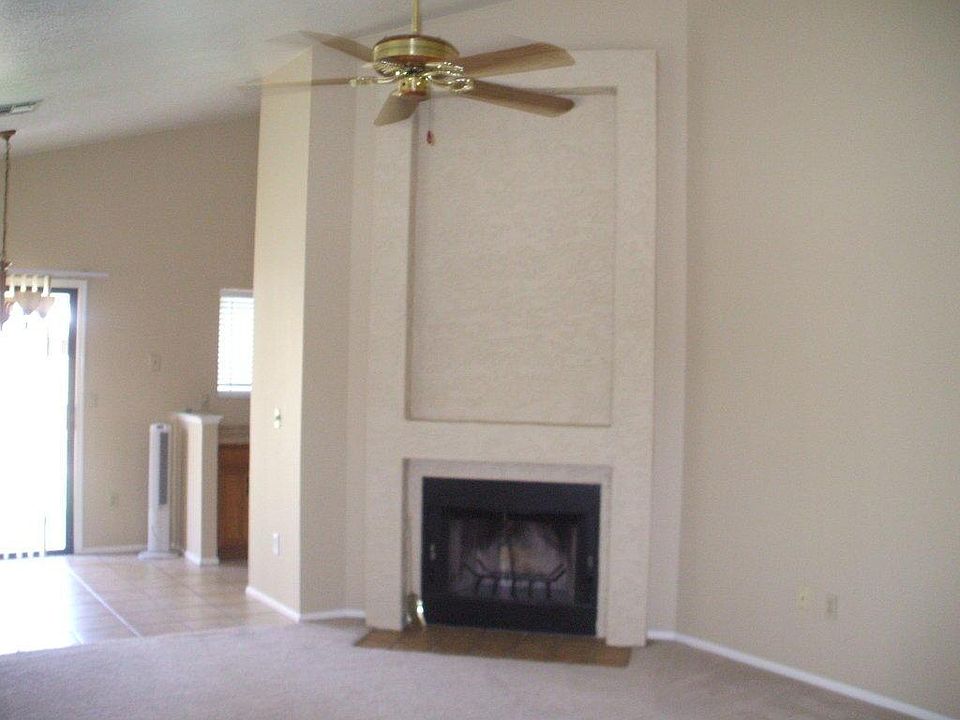 1st image of 19417 N 76th Dr