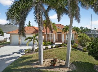 132 Crescent Dr, Punta Gorda, FL 33950