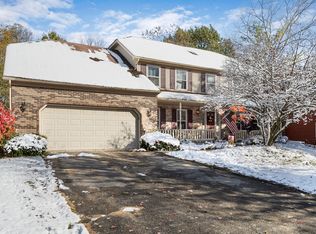 80 Winter Hill Cir, Montgomery, IL 60538