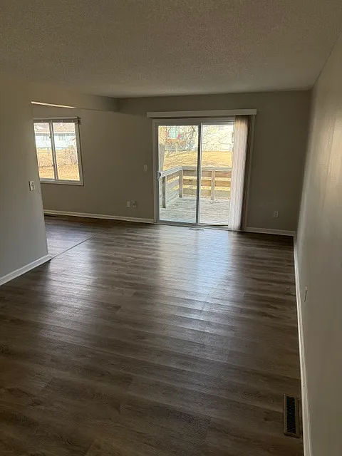 Main Area/ Living Room