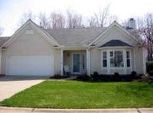 421 Pebblebrook Dr #B-421U-53, Willoughby, OH 44094