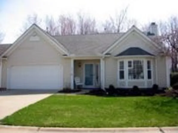 421 Pebblebrook Dr #B-421u-53, Willoughby, OH 44094