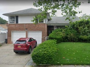 23032 53rd Ave, Bayside, NY 11364