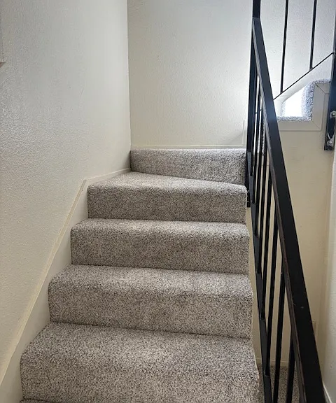 828 Adams Ter — Photo 7