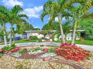 17600 NE 5th Ct, North Miami Beach, FL 33162