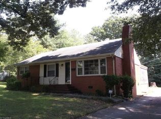 1213 S Park Dr, Reidsville, NC 27320