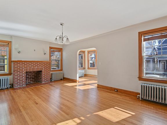 3rd image of 87 E 236th St #1
