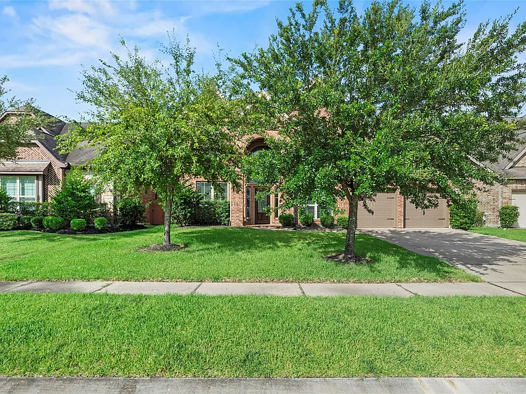 20323 Mary Point Ln — Photo 2