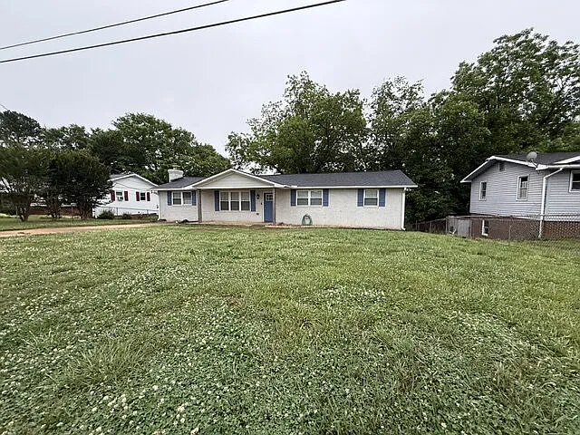 123 Monaview Cir — Photo 2