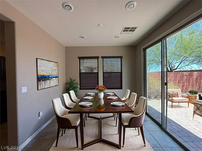 10319 Trillium Dr — Photo 7