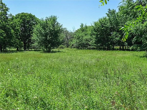3rd image of 149 County Road 326a