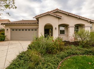 735 Rosebay Way, Templeton, CA 93465