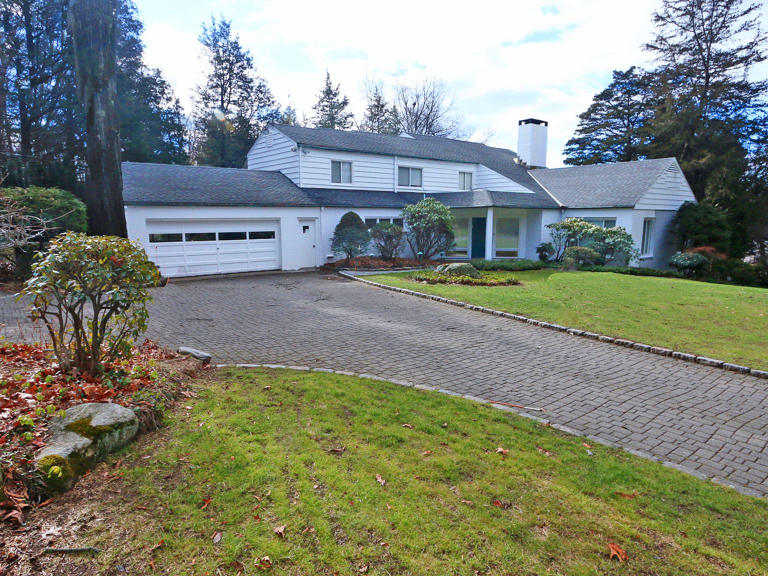 8 Powder Horn Hill Rd, Wilton, CT 06897 Zillow