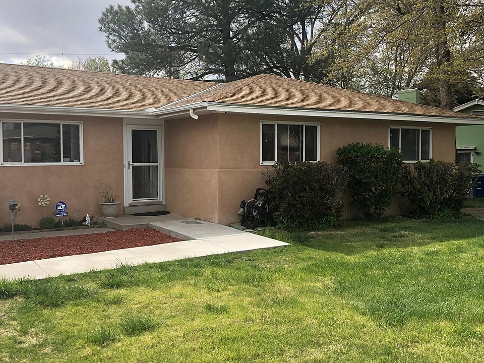 1st image of 3505 Stardust Dr NE