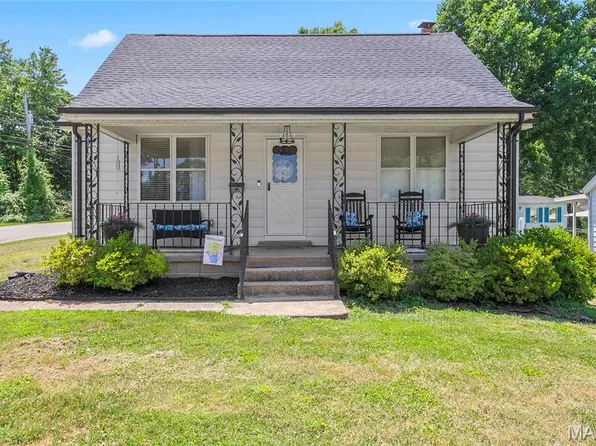 701 Vine St, Festus, MO 63028