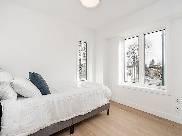 6812 Oak St #A — Photo 13