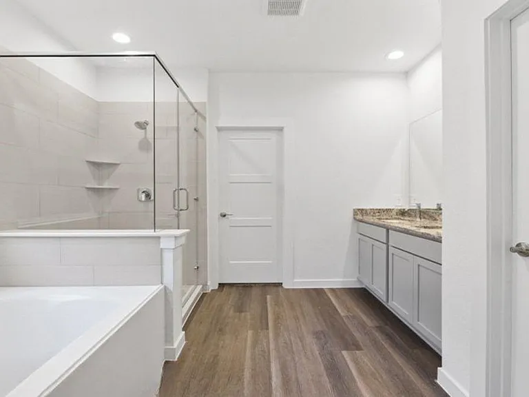 9308 Gossamer St — Photo 5