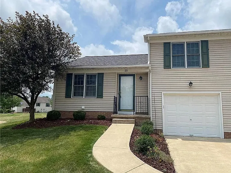 651 Sturbridge Dr #28 — Photo 1