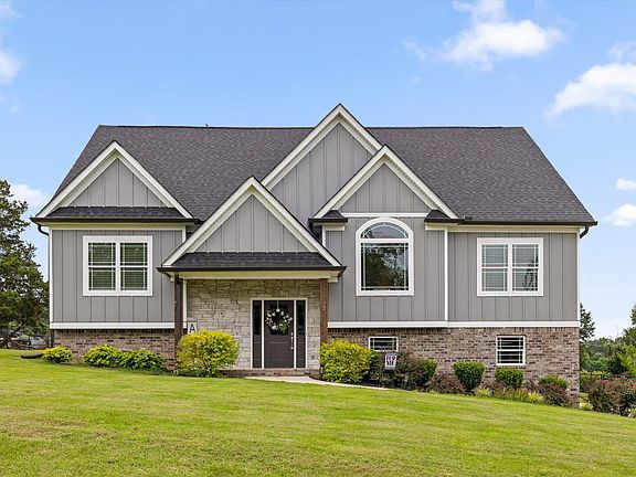 2nd image of 72 Richard Dr