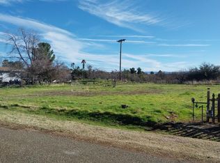 14065 S Holly Rd, Mayer, AZ 86333