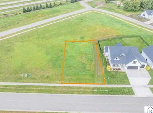 122 Pine Creek Rd, Mankato, MN 56001