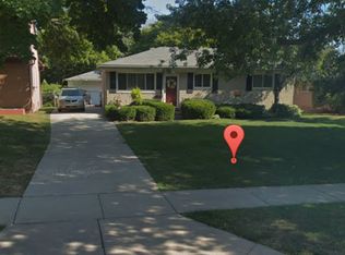 21335 E Eleven Mile Rd, Saint Clair Shores, MI 48081