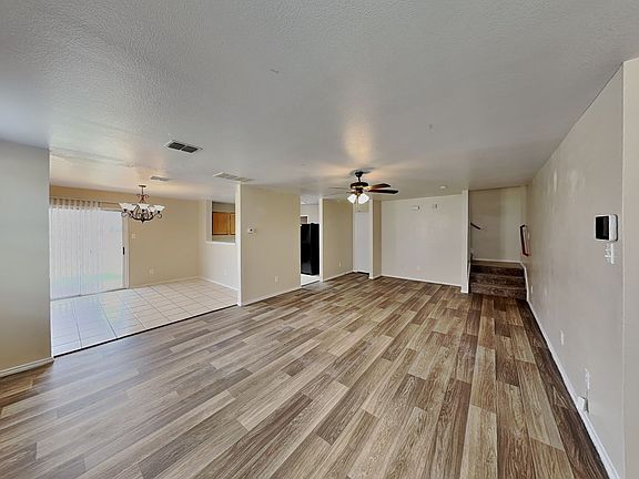 2nd image of 225 Chalk Mountain Dr