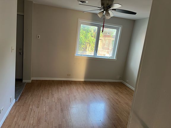 3rd image of 4446 S Wood St #2